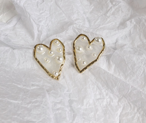 heart earrings