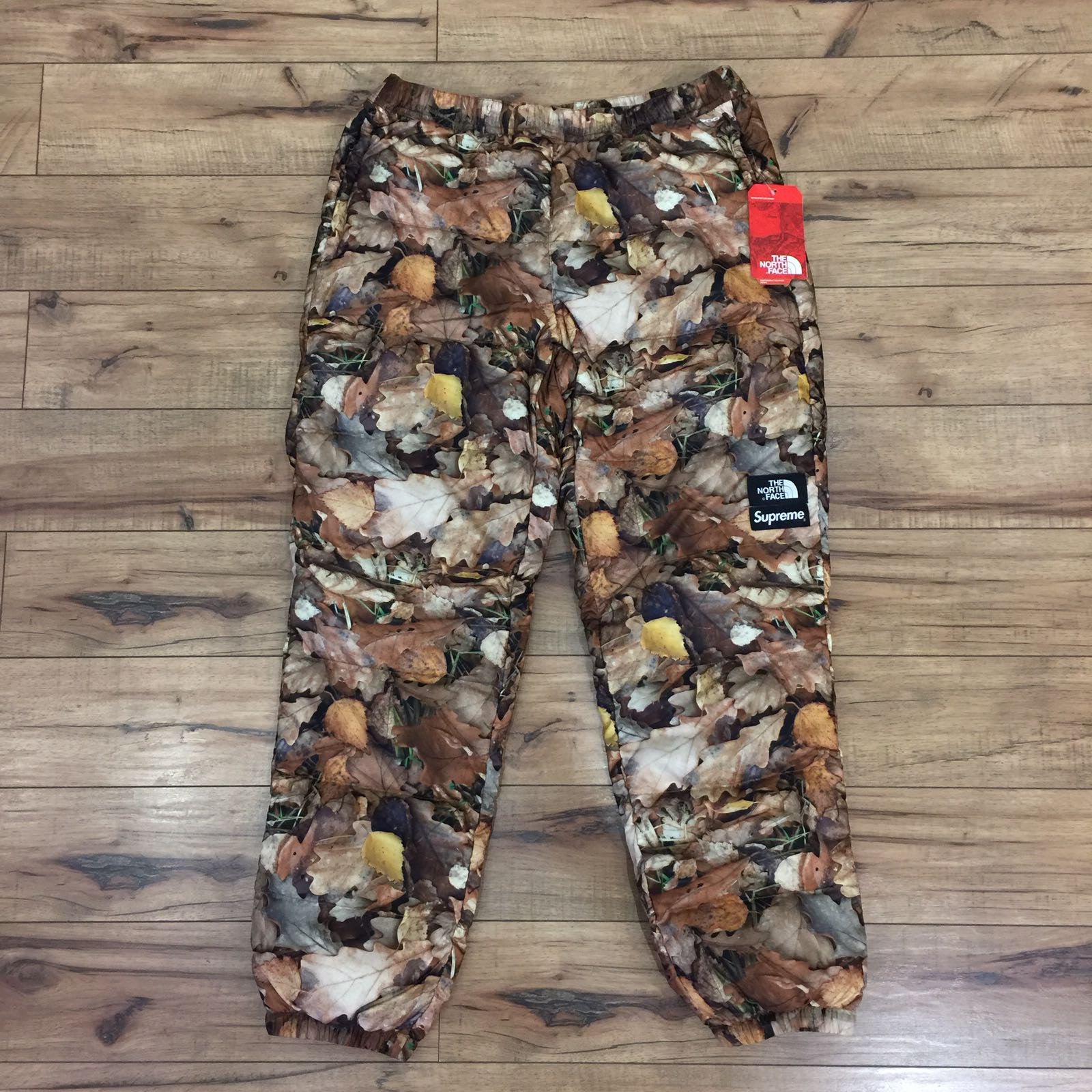 supreme nuptse pants