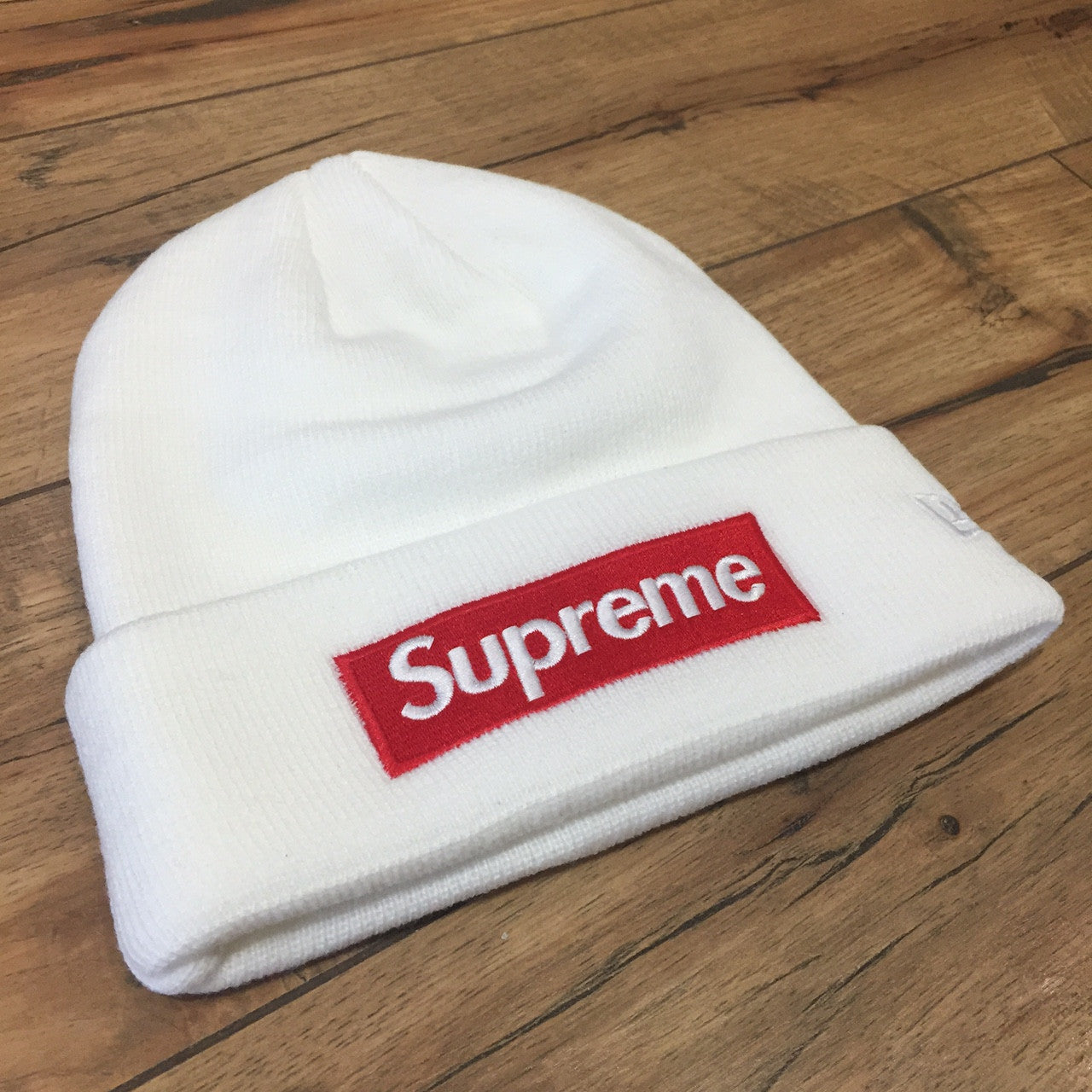 supreme white beanie