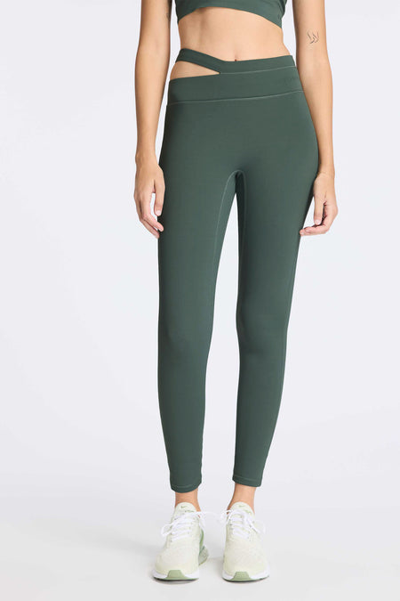 Bandier leggings feature a new 'U-shaped inseam' to prevent camel