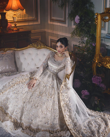 Buy our Picks for Pakistani Wedding Dresses 2019 in USA – Nameera by Farooq