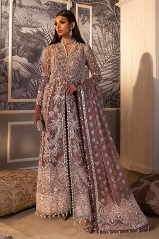 What to wear on your Nikah? Here are some Elegant yet modern Muslim bridal  looks!