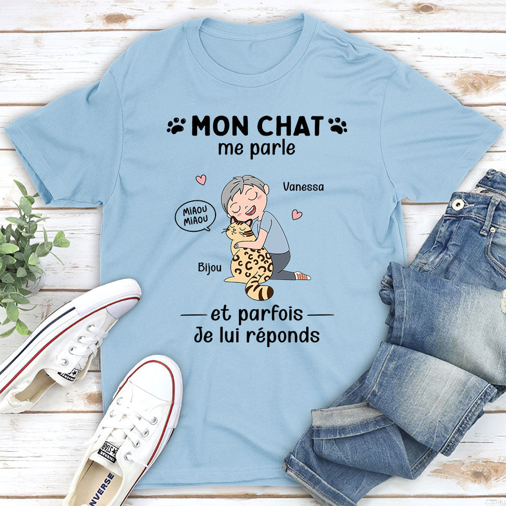 T Shirt Personnalise Mon Chat Me Parle Et Parfois Je Lui Reponds Tescadeaux