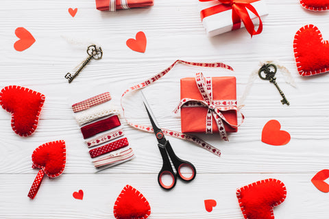 Crafts, 5 Eco Friendly Ways to Decorate Your Restaurant for Valentine's Day