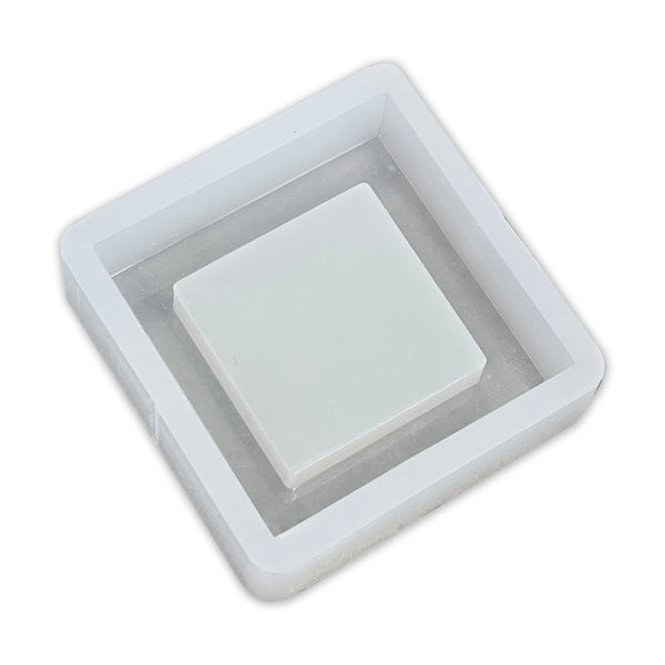 https://cdn.shopify.com/s/files/1/0250/7151/7777/products/CE-MOLD-SILIH-6X6X2-TRAY-1_600x600.jpg?v=1649114763