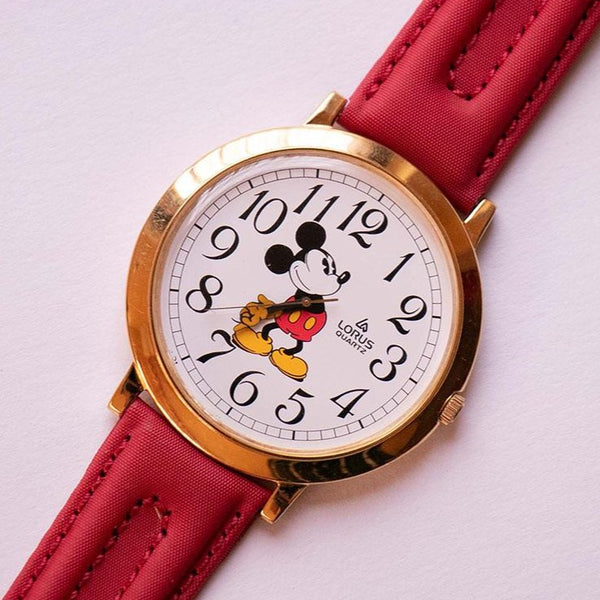 Grand Mickey Mouse montre par Lorus