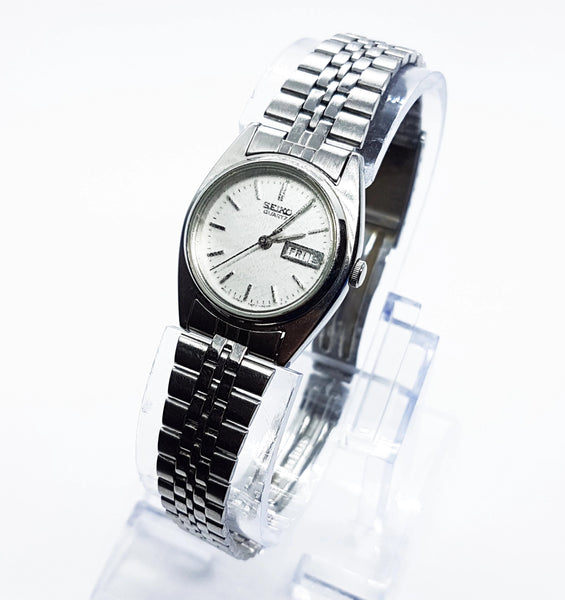 Silver-Tone 7N83-0011 Seiko Quartz Watch | Vintage Ladies Watches – Vintage  Radar