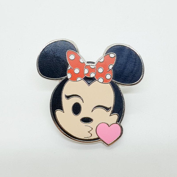 2017 Minnie Mouse Kissing Emoji Disney Pin | Disney Pin Trading ...