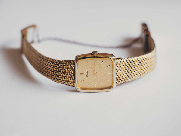 2C20-5090 Ladies Seiko Watch | Square Gold-Tone Luxury Quartz Watch –  Vintage Radar