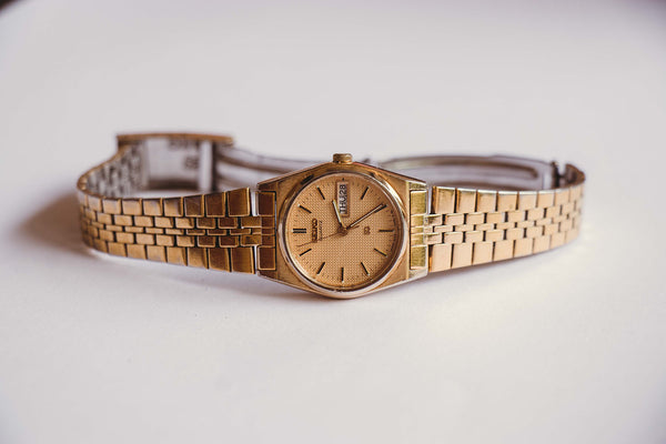 Seiko 2A23-0029 A3 Quartz Watch | Seiko Ladies Date Watch Vintage – Vintage  Radar