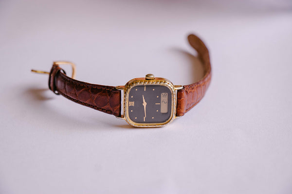 Square-Dial E029-5400 Seiko Quartz Watch | Vintage Seiko Watches – Vintage  Radar