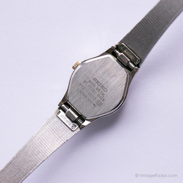 Vintage Seiko 8Y21-0010 R0 Watch | Silver-tone Dress Watch for Her –  Vintage Radar