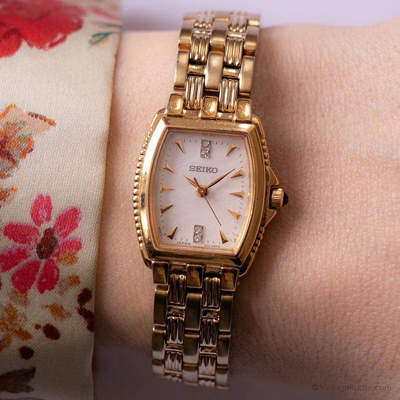 Vintage Seiko 1N01-0HL0 R2 Watch | Pearl Dial Dress Watch for Ladies –  Vintage Radar