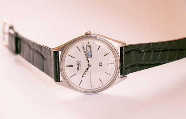 Vintage Seiko 5Y23-8040 A1 Day & Date Quartz Watch | Two Watch Straps –  Vintage Radar