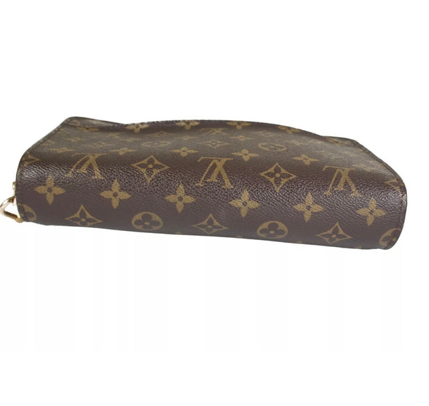 Louis Vuitton pre-owned Épi Monceau handbag - ShopStyle Satchels & Top  Handle Bags
