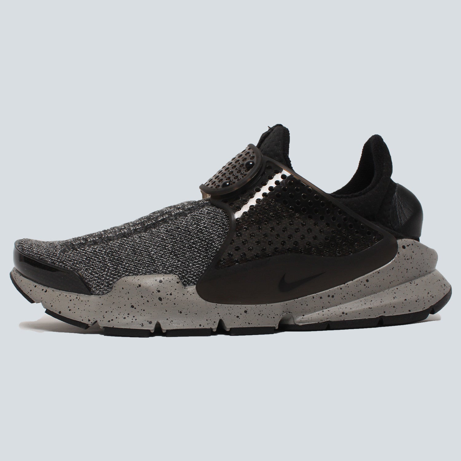 nike sock dart black and white