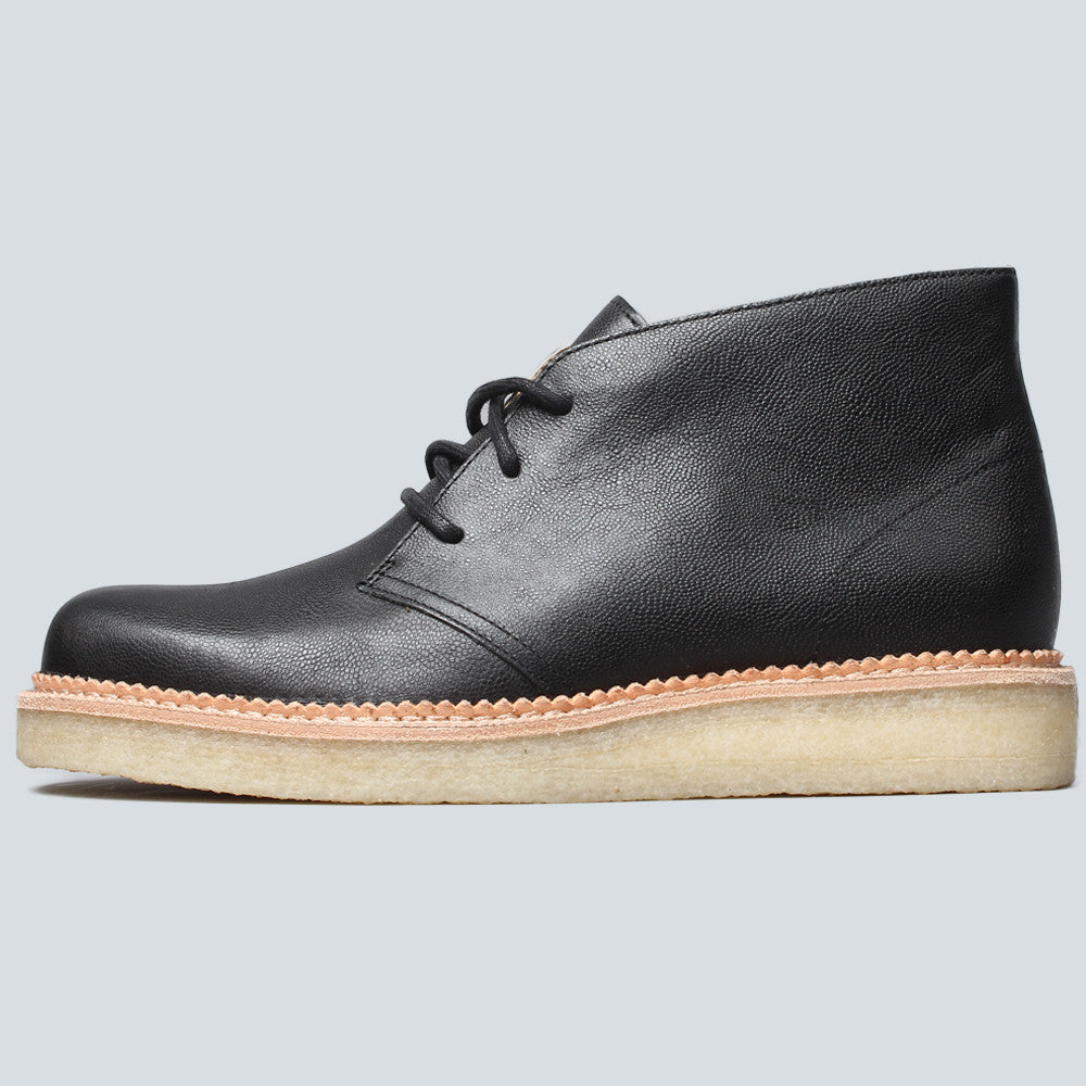 clarks slip on sneakers