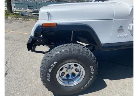 Bright White Jeep