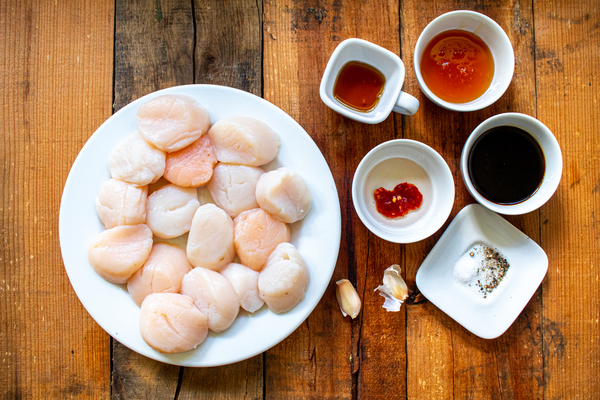 Grilled Honey Glazed Scallops Ingredients