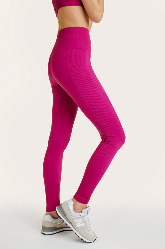 PINK - Victoria's Secret Seamless Leggings 🌸 Size M - $15 (75