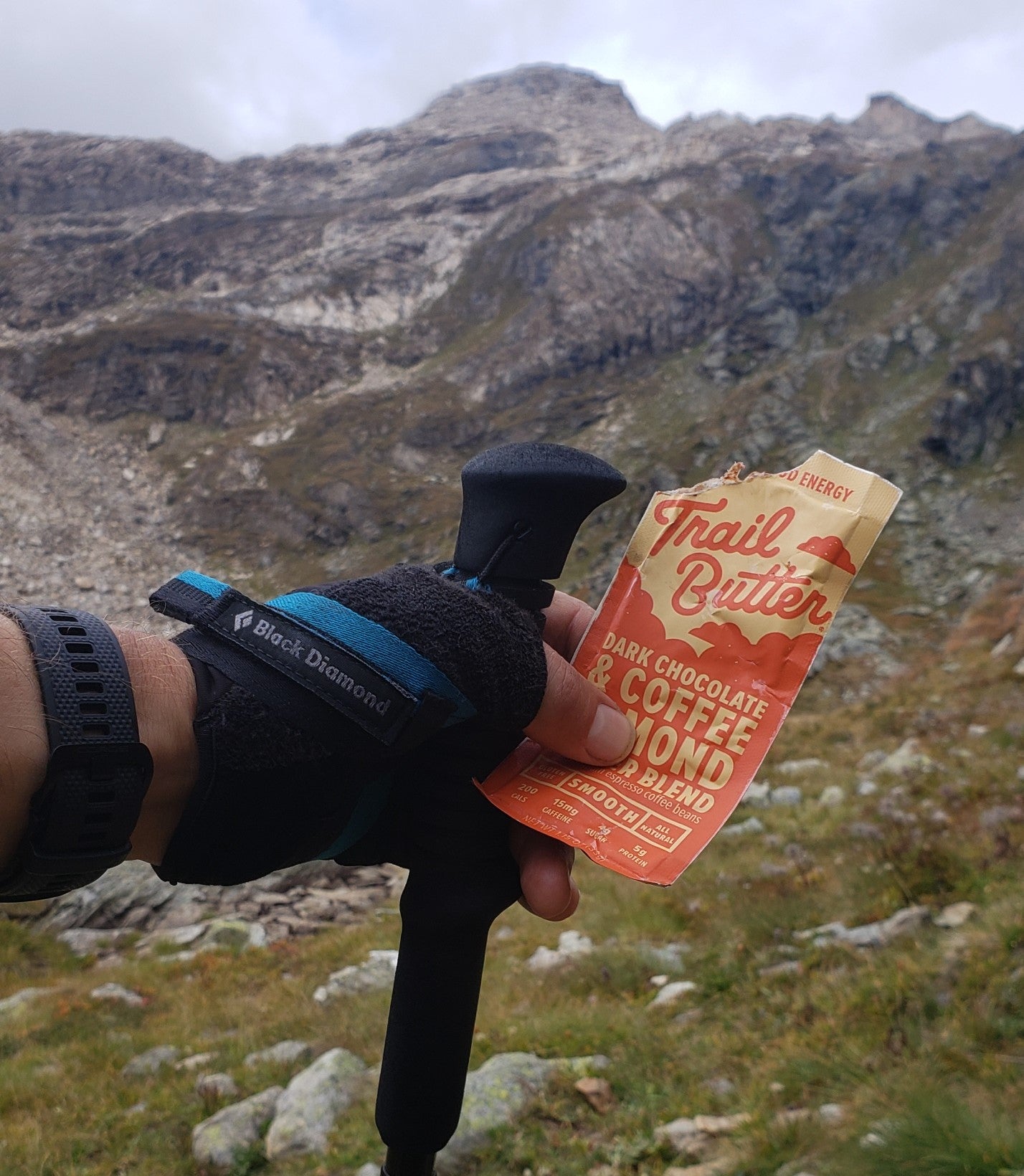 Trail Butter Dark Chocolate & Coffee out on the Tour des Geants course