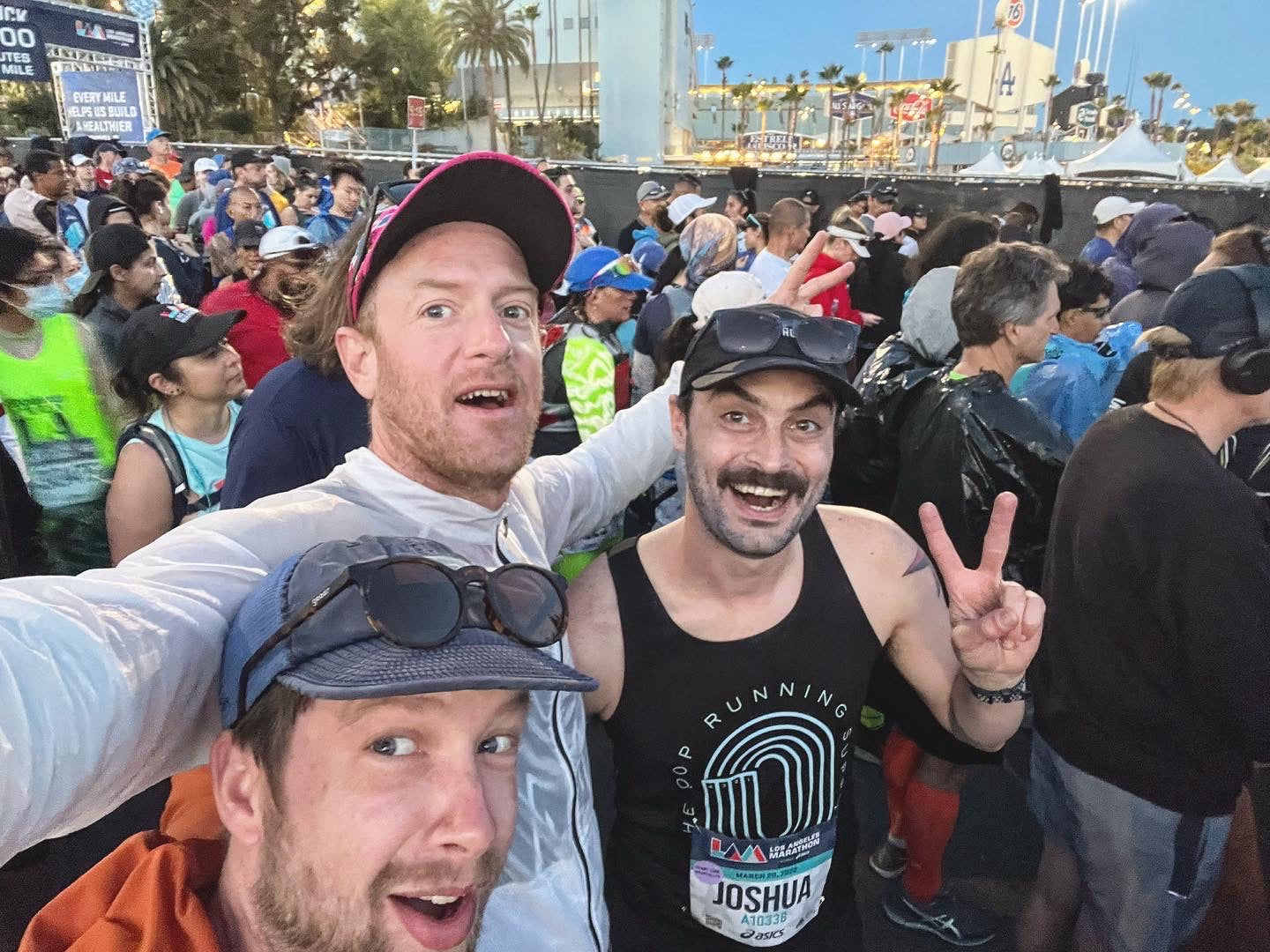 Friends run the 2022 LA marathon