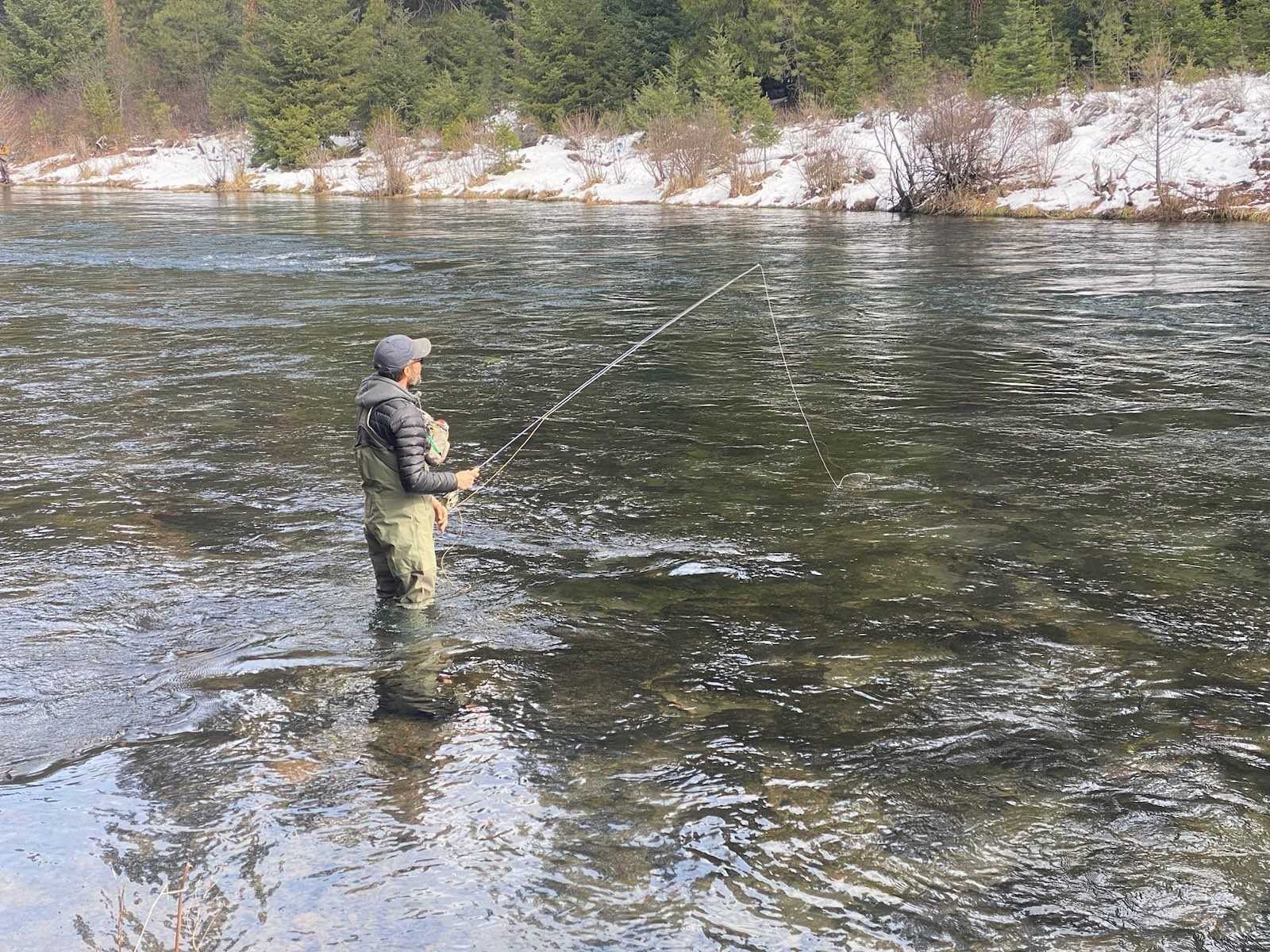 Metolius River fly fishing scene