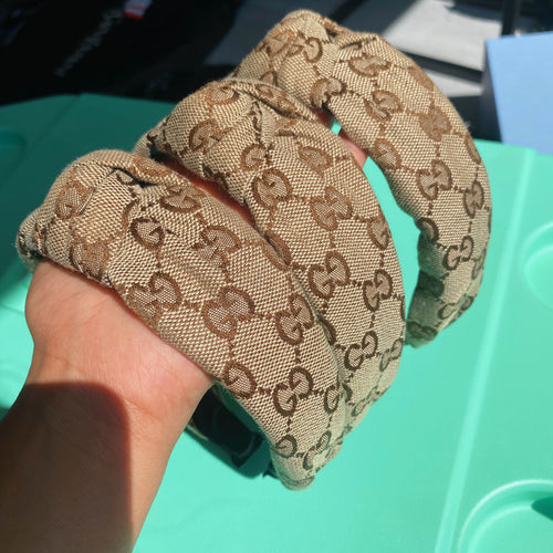 Our Brown Lv Headband is now available for purchase 🤎 shop with