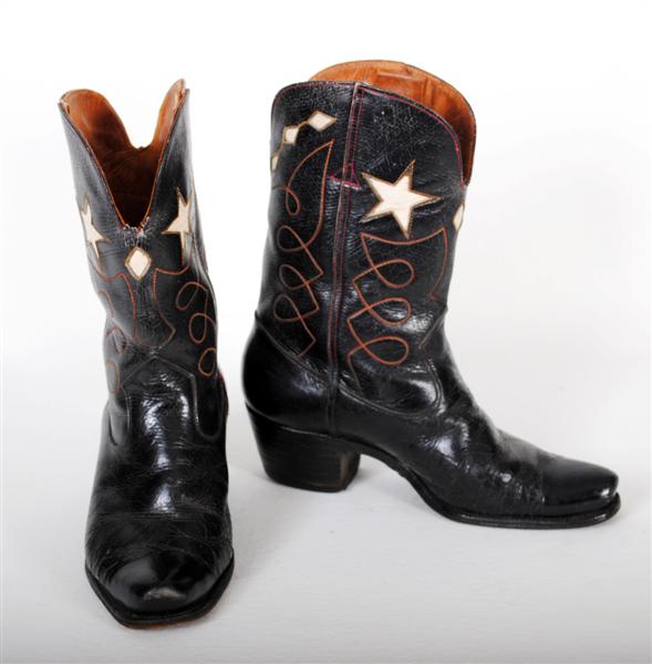 vintage cowboy boots