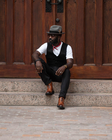 Southern Gents Preston Lug Sole Boots and Slim Fit Colored Tee and Grey Trilby Fedora