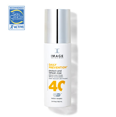 DAILY PREVENTION protect and refresh mist SPF 40