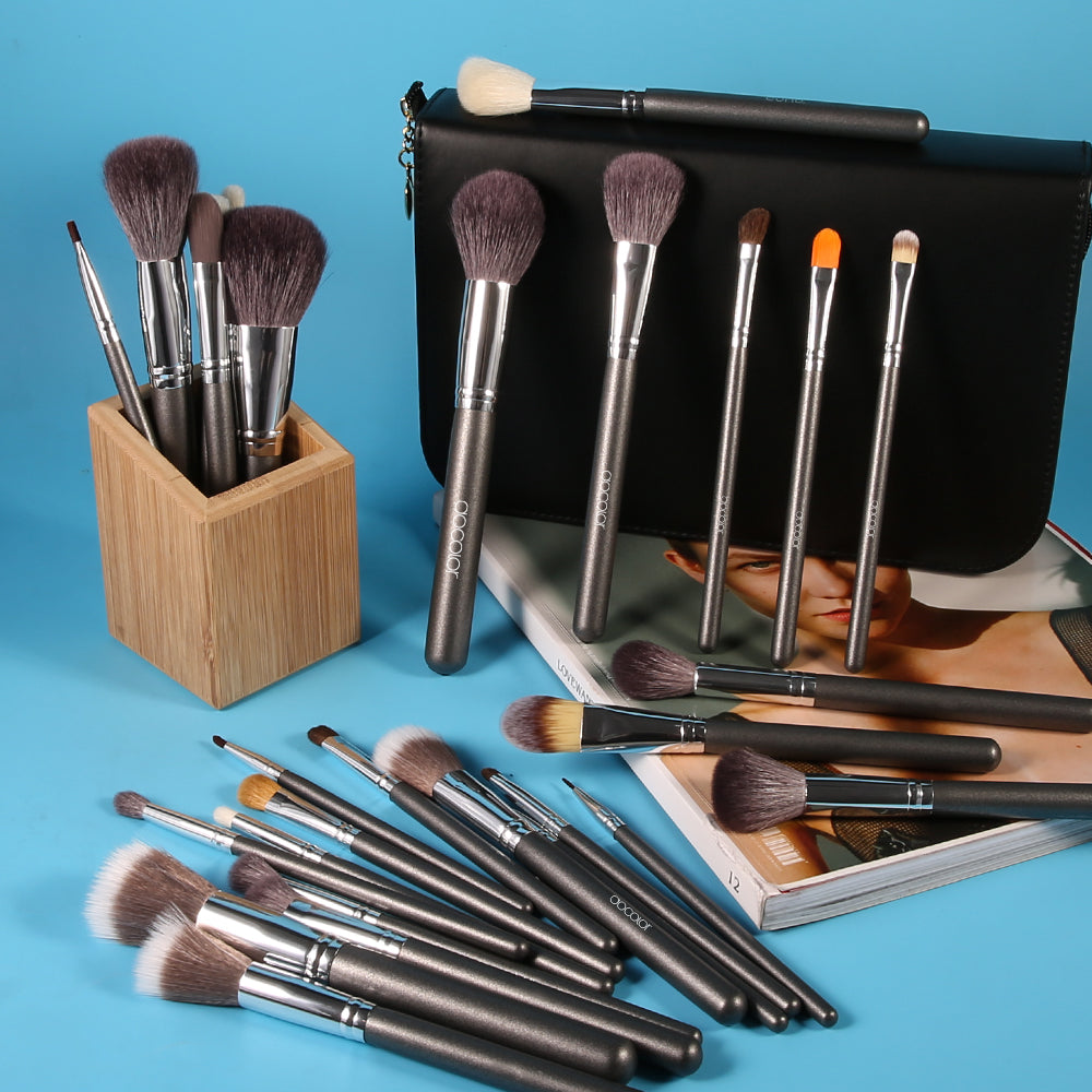 The 13 Best Makeup Brushes and Brush Sets in 2023