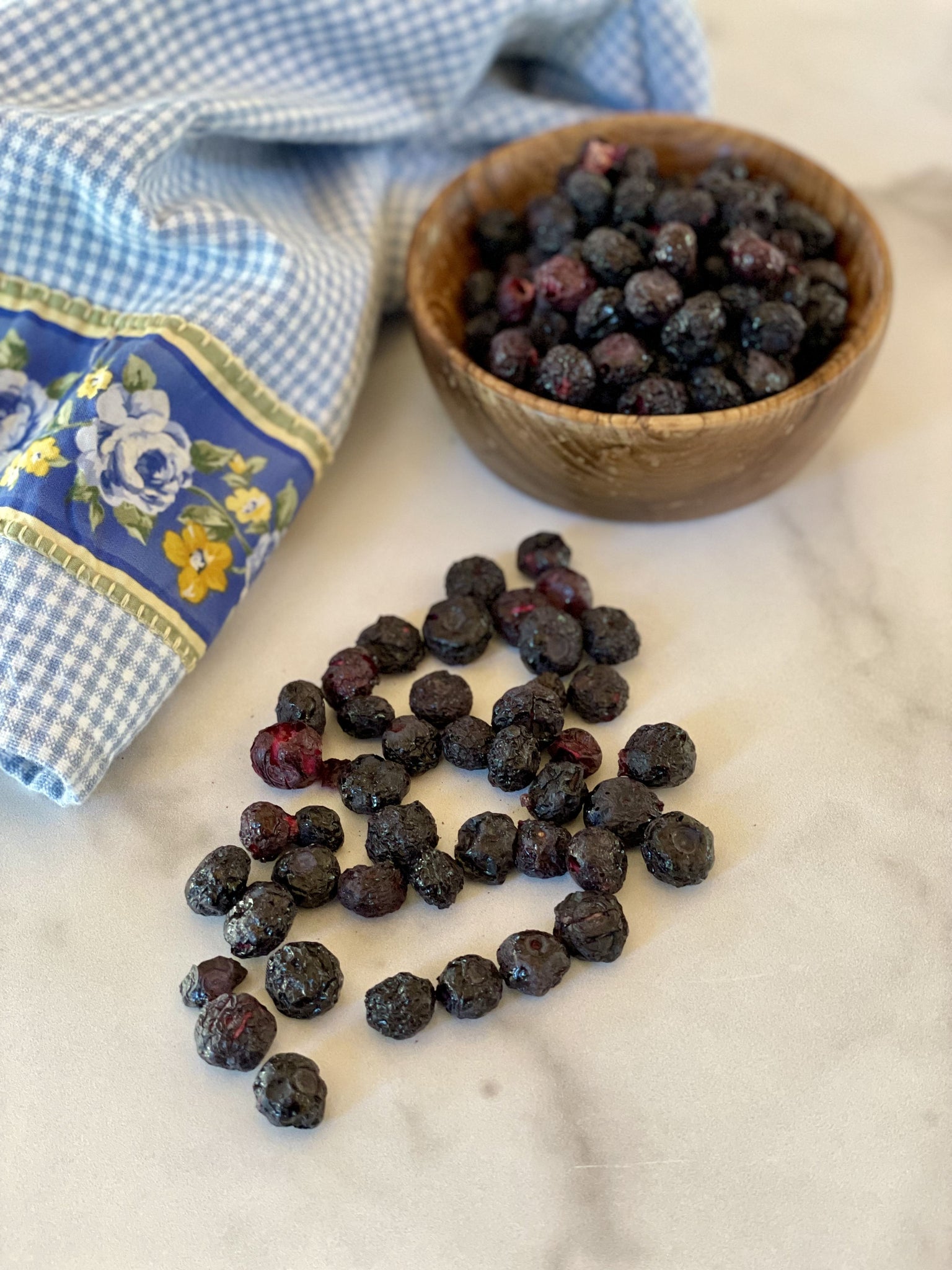 Freeze-dried blueberries in bowl