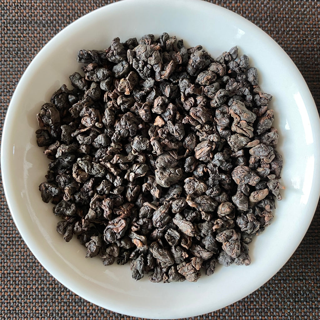 Heavy Roast Wuyi Oolong dried leaves