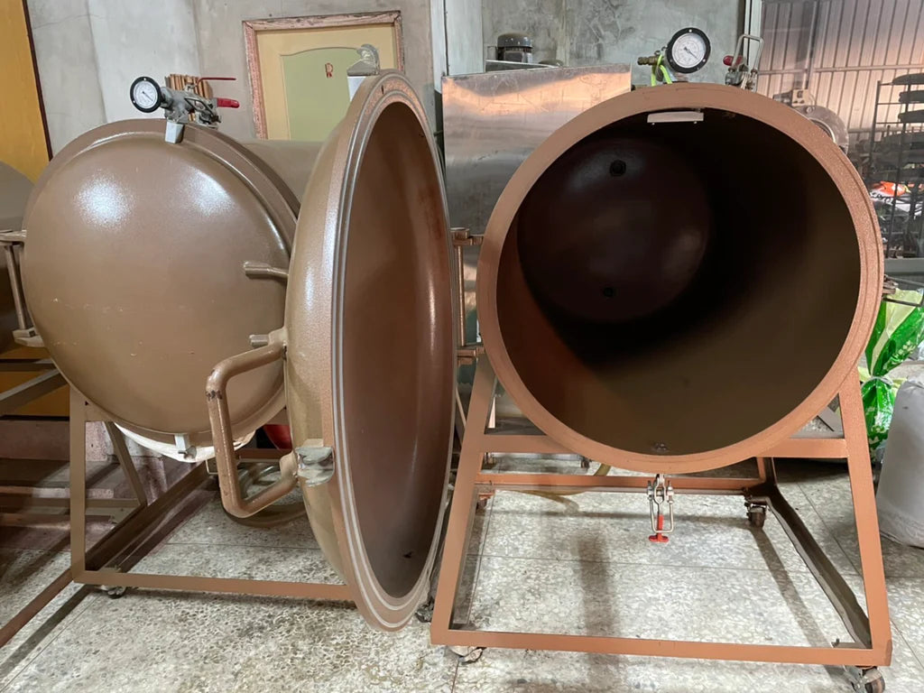 Open vacuum tank for GABA Oolong Tea making