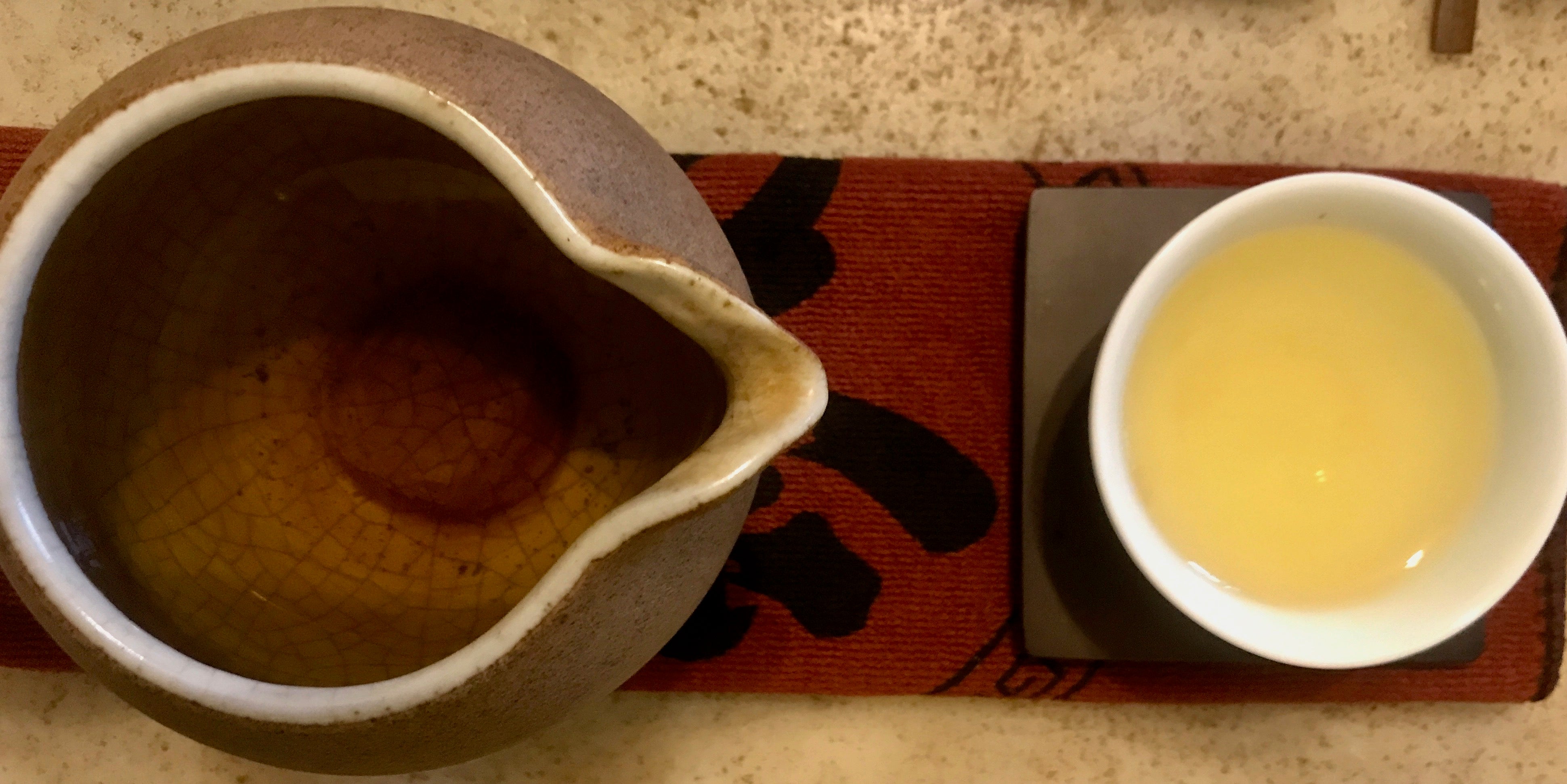 Eco-Cha Tea Club Light Roast Concubine Oolong brewed tea in pitcher and cup