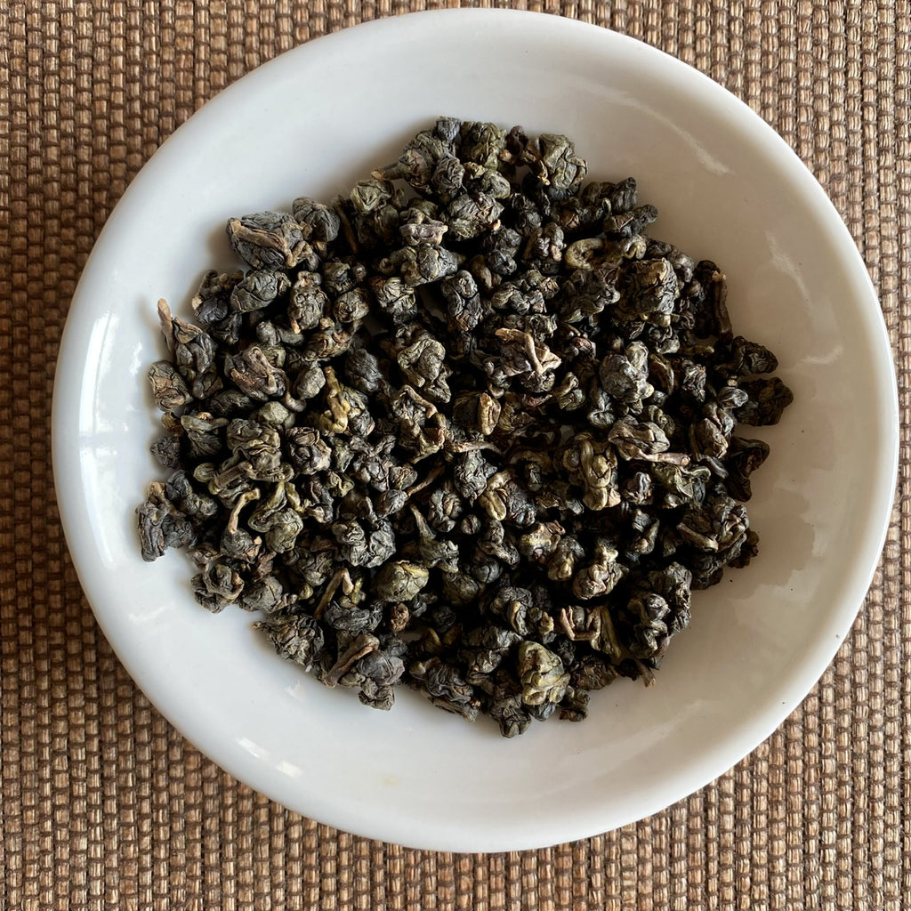 High Mountain Concubine Oolong dried tea leaves