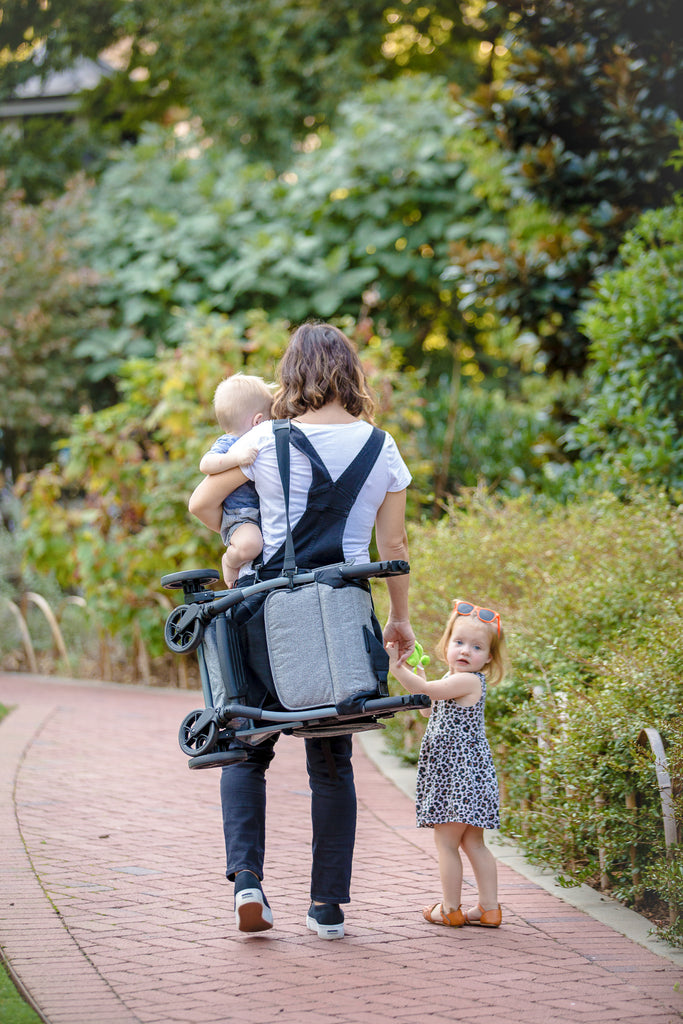 Stroller and carrying straps