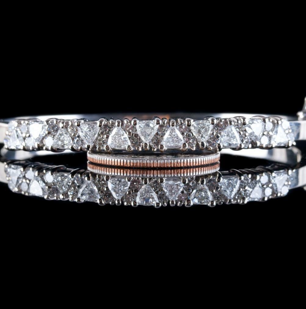 14k White Gold Trillion & Round Cut Diamond Hinged Bangle Bracelet 3.9 ...