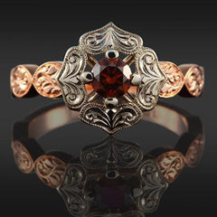 9-flower-gold-diamond-ring-white-ceramic-inlay-solitaire-cognac diamond-hand-engraving-bespoke-handmade