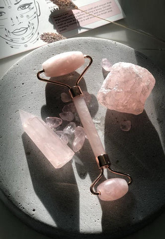 OASIS Rose Quartz Facial Roller 