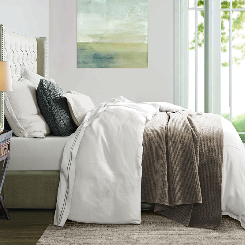 Hera Linen Duvet Cover Set at HiEnd Accents