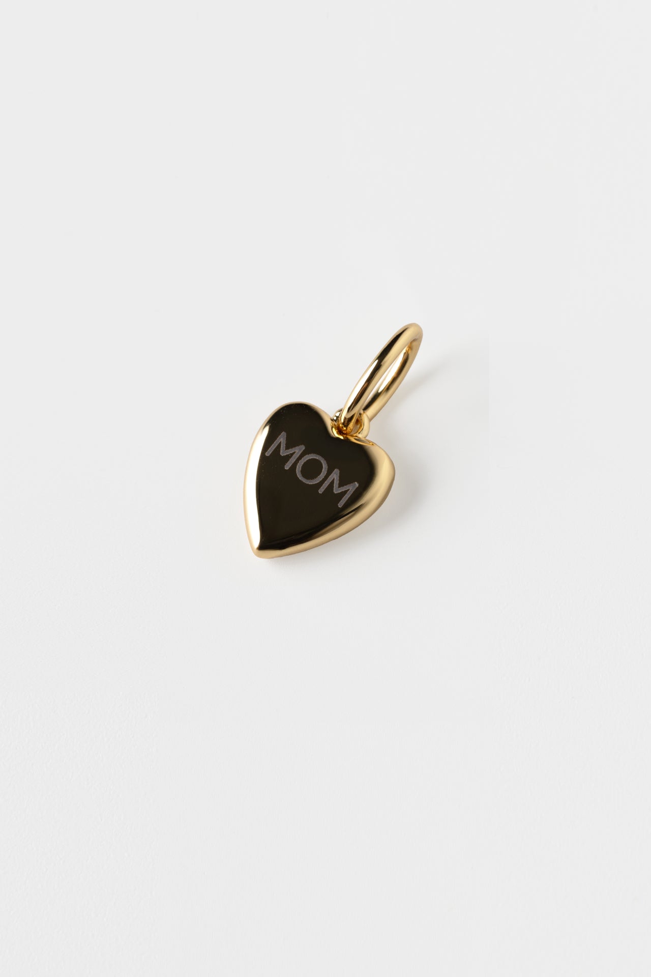 Heart Charm.webp__PID:fe919aaf-82df-4686-b705-5bac45d72c70