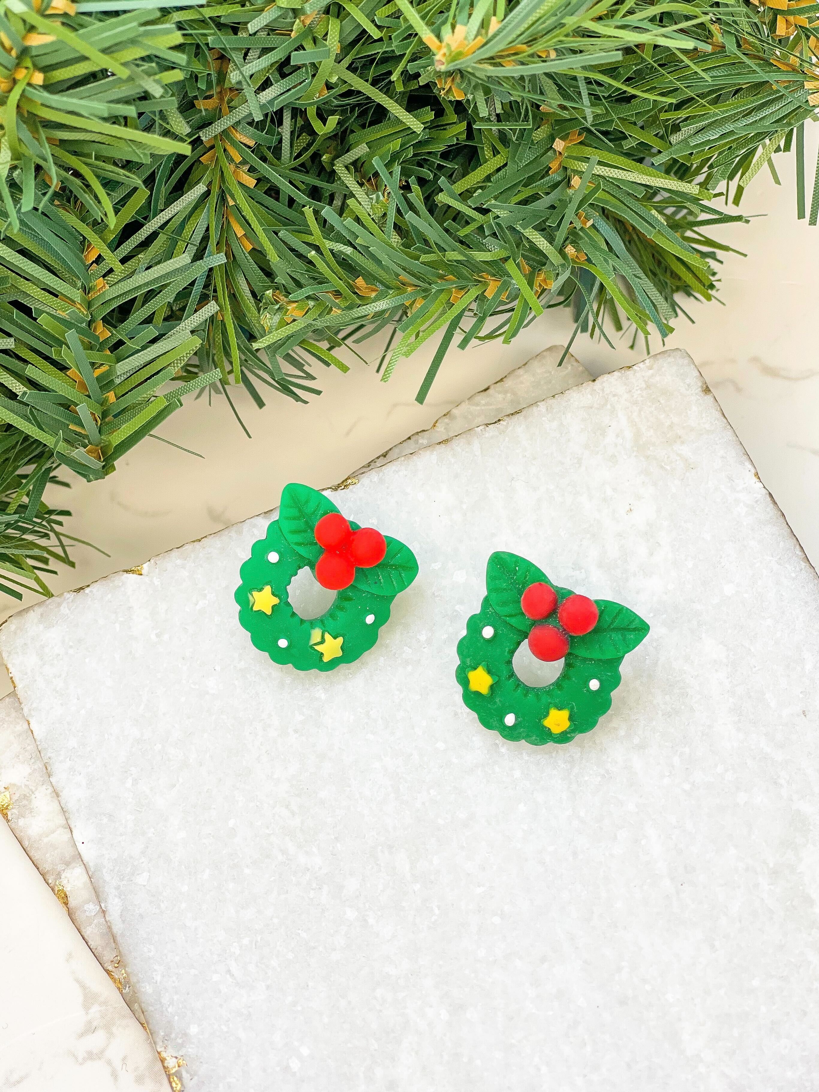 Christmas Wreath Clay Stud Earrings