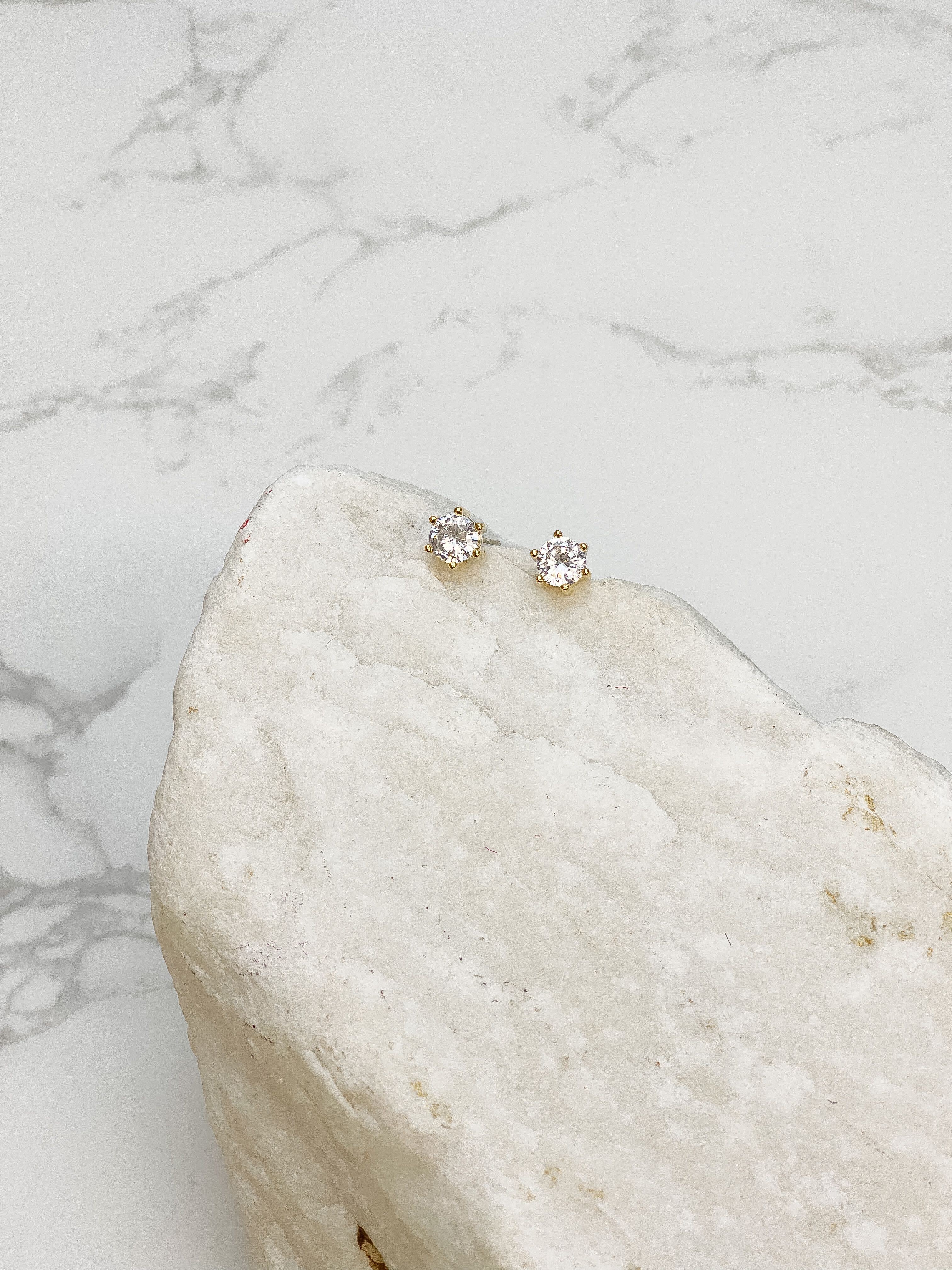 Cubic Zirconia Round Stud Earrings - Yellow Gold