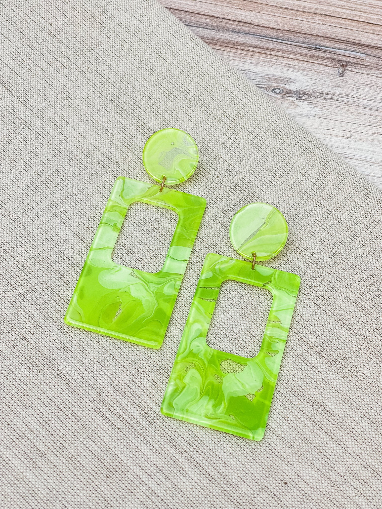 Clementine Groovy Statement Dangles - Green