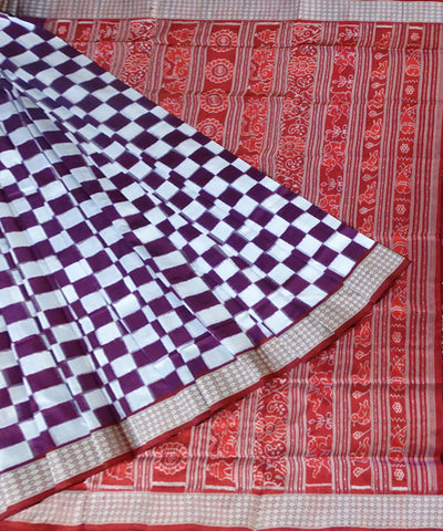 White & magenta pasapali silk saree