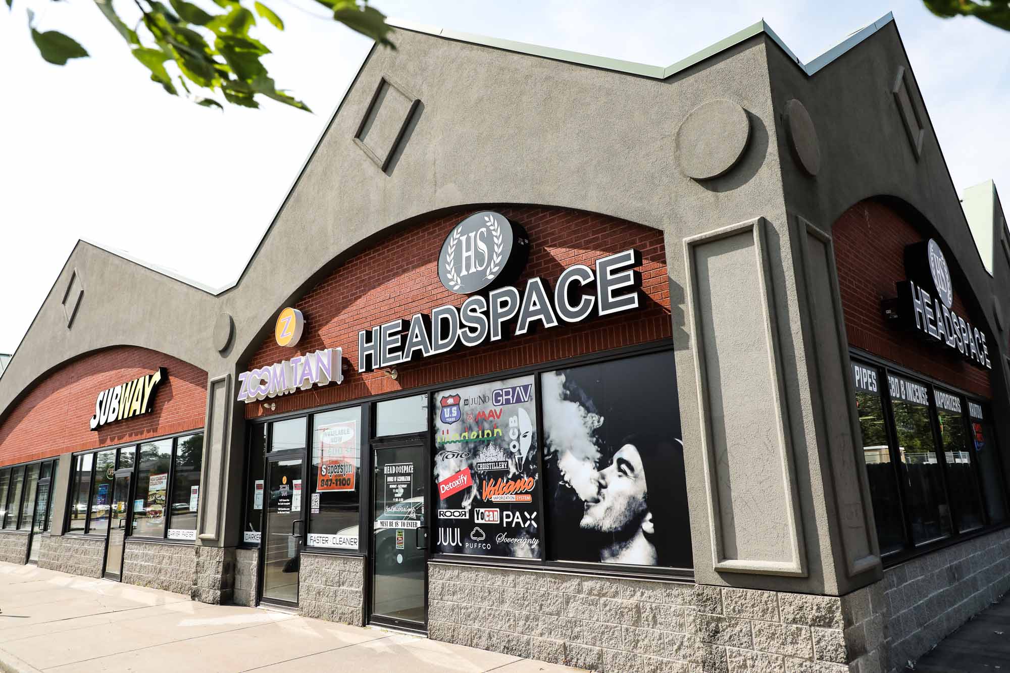 Headspace Glass and Gifts Elmwood