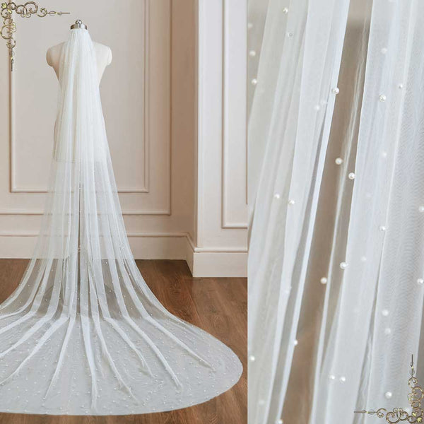 https://cdn.shopify.com/s/files/1/0251/3722/products/long-catheral-wedding-veil-with-pearls-ieiebridal-vg3049_4.jpg?v=1682145306&width=600