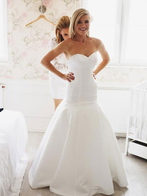 sweetheart fit and flare wedding dress